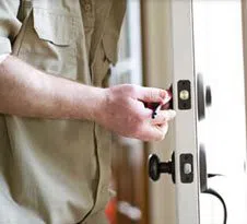 Golden Locksmith Services San Antonio, TX 210-780-7302 - 6-Lock-Change